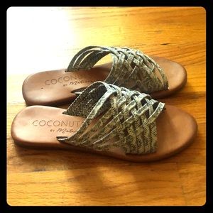 Slip on, cushioned sandals by Matisse